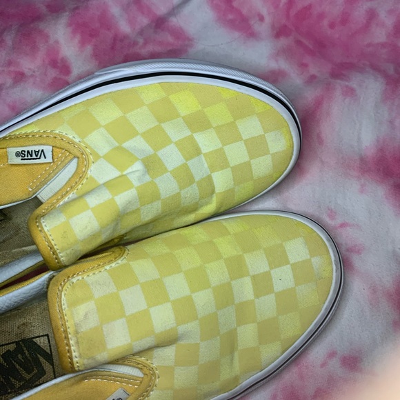 Yellow vans - Picture 3 of 3